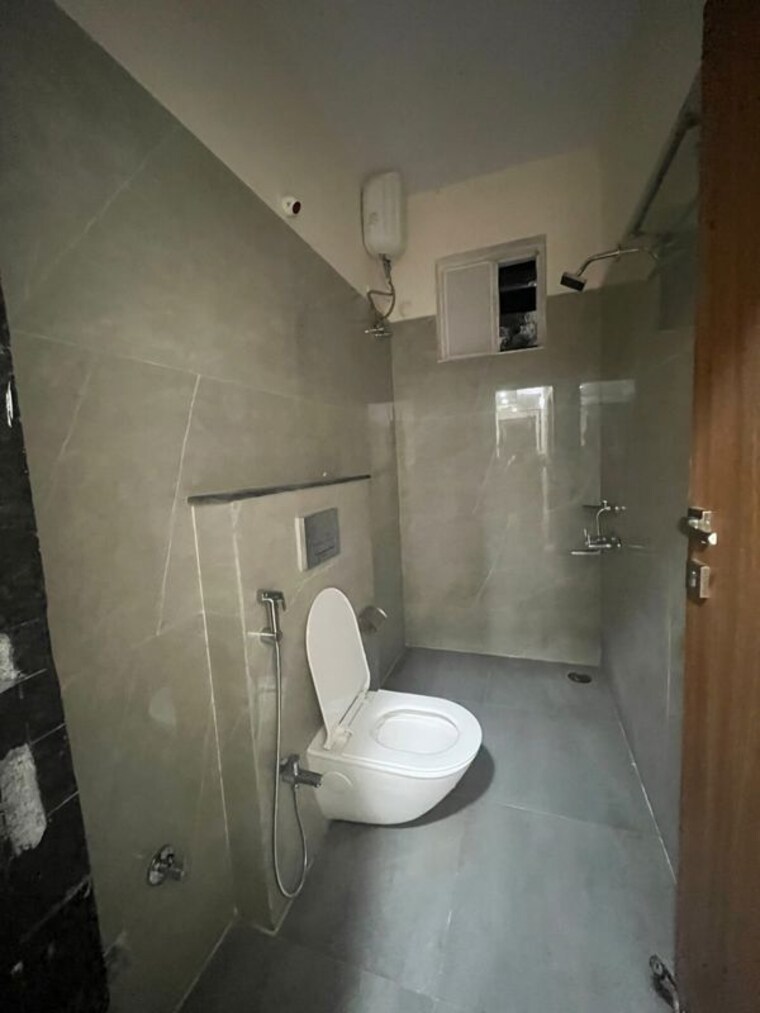 Bathroom, jaswitha-harmony 3 Bedroom 1670 Sq.Ft. Apartment In Kondapur Hyderabad 10605682