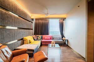 4 BHK Apartment For Sale in Oberoi Realty Esquire, Goregaon East