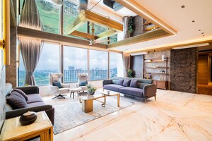 Living Room in 4 BHK Apartment at Oberoi Realty Esquire, Goregaon East – for Sale