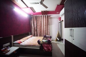 Bedroom in 2 BHK Apartment at Motera – for Sale