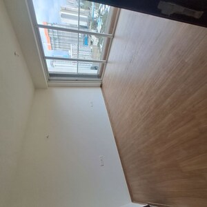 Room in 1 BHK Apartment at One Indiabulls Thane 1, Pokhran Road No One – for Sale