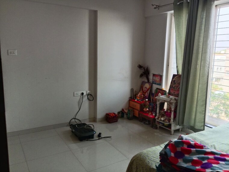 Living Room, yashada-splendid-courtyard 3 Bedroom 1140 Sq.Ft. Apartment In Lohgaon Pune 10606360