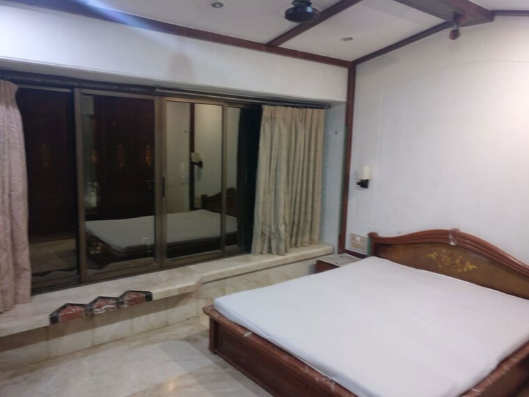 Bedroom, arshie-complex 3 Bedroom 1500 Sq.Ft. Apartment In Versova Mumbai 10606342