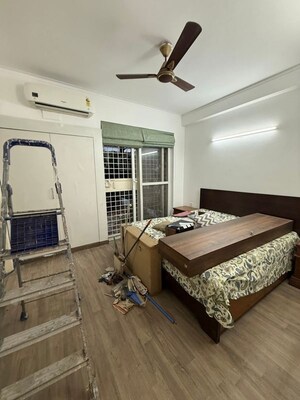 2 BHK Apartment For Rent in Ansal Sushant Estate, Sector 52