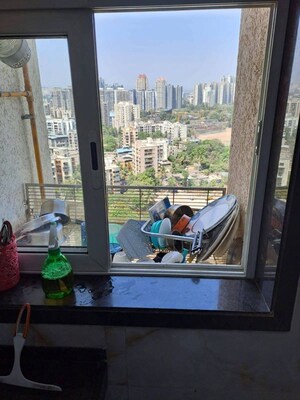 2 BHK Apartment For Rent in Siddhi Highland Park, Kolshet Road