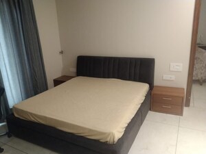 Bedroom in 5 BHK Independent House at Sector 27 – for Rent