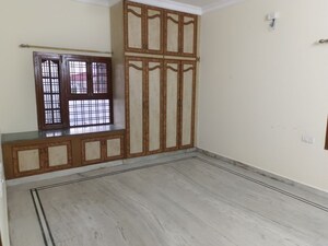 Room in 6+ BHK Independent House at Jubilee Hills – for Rent