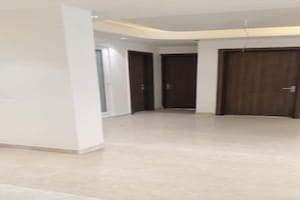 Room in 3.5 BHK Builder Floor at Sector 4 – for Sale