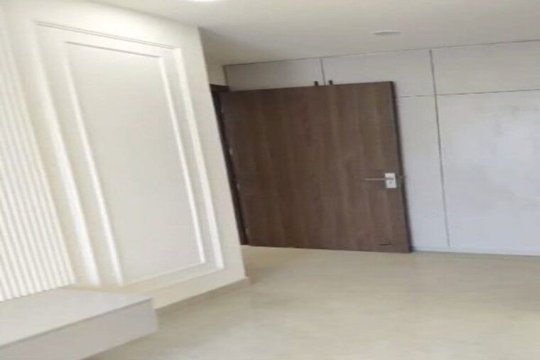 Room, sector 4 3.5 Bedroom 2403 Sq.Ft. Builder Floor In Sector 4 Gurgaon 10606454
