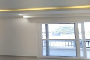 Room in 3.5 BHK Builder Floor at Sector 4 – for Sale
