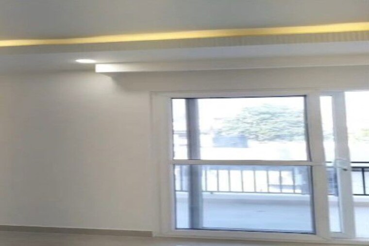 Room, sector 4 3.5 Bedroom 2403 Sq.Ft. Builder Floor In Sector 4 Gurgaon 10606454