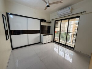 Room in 2 BHK Apartment at Uma Neopolis, Ghodbunder Road – for Rent