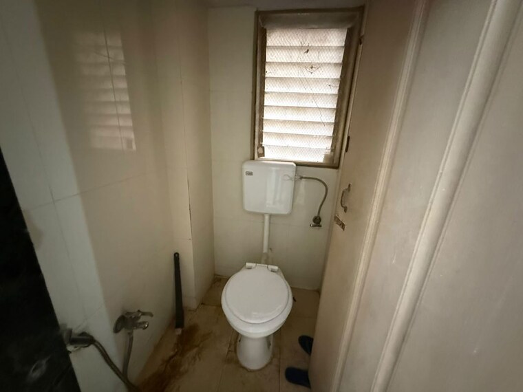 Bathroom, cosmos-park 1 Bedroom 380 Sq.Ft. Apartment In Ghodbunder Road Thane 10606483