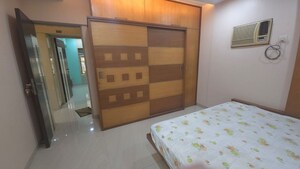 Bedroom in 3 BHK Apartment at Goregaon West – for Rent