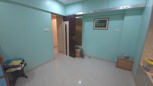 Bedroom in 3 BHK Apartment at Goregaon West – for Rent