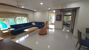 Living Room in 3 BHK Apartment at Goregaon West – for Rent