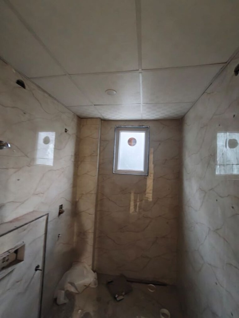 Bathroom, sector 4 4 Bedroom 2628 Sq.Ft. Builder Floor In Sector 4 Gurgaon 10606496
