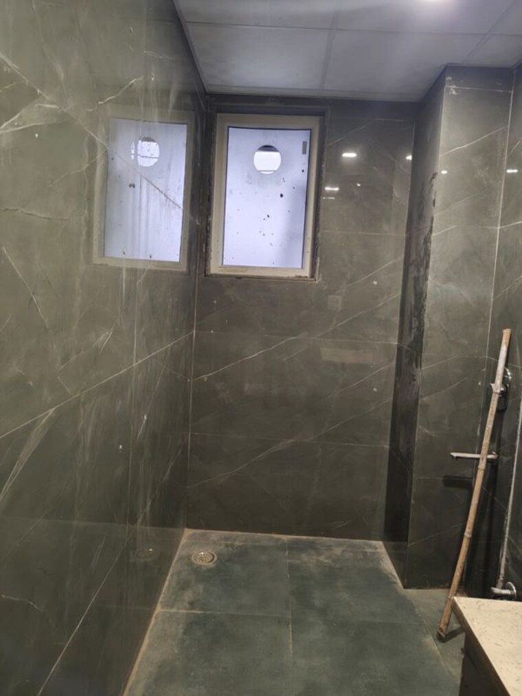 Bathroom, sector 4 4 Bedroom 2628 Sq.Ft. Builder Floor In Sector 4 Gurgaon 10606496