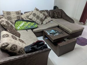 Living Room in 2 BHK Apartment at Jarvari Apartment, Pimple Saudagar – for Rent