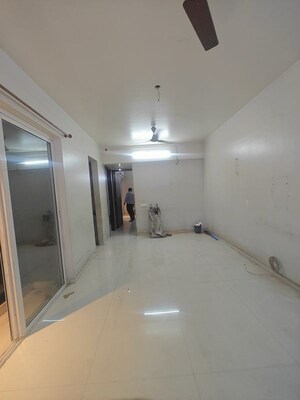 Room in 2 BHK Apartment at Akshar Alvario, Seawoods – for Rent
