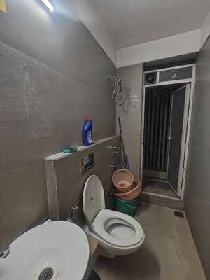 Bathroom in 2 BHK Apartment at Akshar Alvario, Seawoods – for Rent