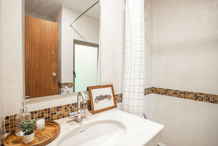 Living Room, oberoi-realty-splendor 2.5 Bedroom 1055 Sq.Ft. Apartment In Andheri East Mumbai 10606515