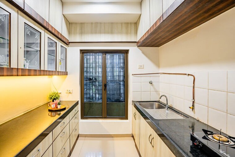 Kitchen, oberoi-realty-splendor 2.5 Bedroom 1055 Sq.Ft. Apartment In Andheri East Mumbai 10606515