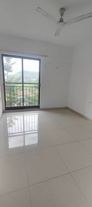 Room in 2 BHK Apartment at Shapoorji Pallonji Joyville Hinjewadi, Hinjewadi – for Rent