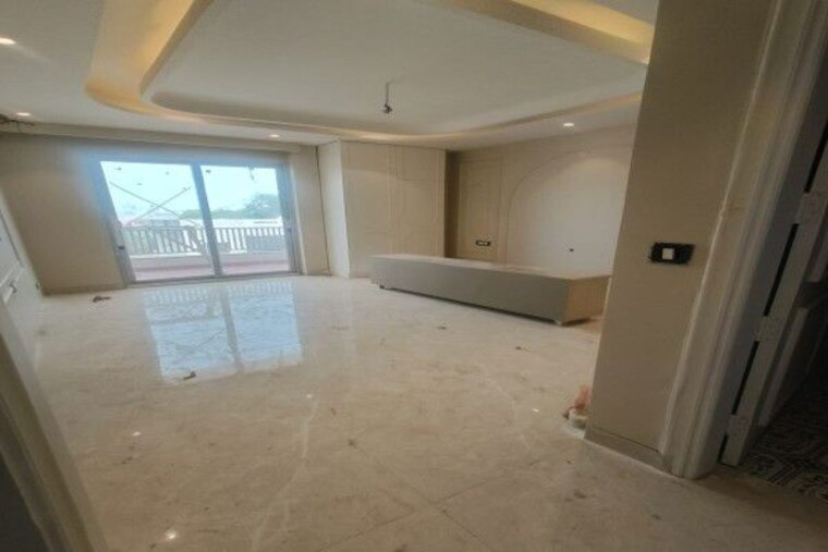 Room, sector 4 3 Bedroom 2250 Sq.Ft. Builder Floor In Sector 4 Gurgaon 10606520