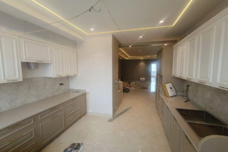 Kitchen, sector 4 3 Bedroom 2250 Sq.Ft. Builder Floor In Sector 4 Gurgaon 10606520