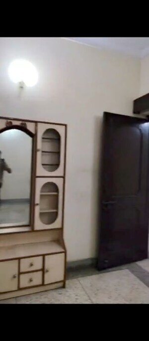 Furnished Amenities in 2 BHK Independent House at RWA Apartments Sector 12, Sector 12 – for Rent