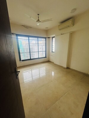 Room in 2 BHK Apartment at Satellite Royale, Goregaon East – for Rent