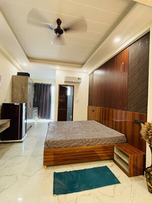 Bedroom in Studio Builder Floor at Sector 40 – for Rent