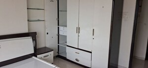 Furnished Amenities in 4 BHK Apartment at Lokhandwala Harmony, Worli – for Rent