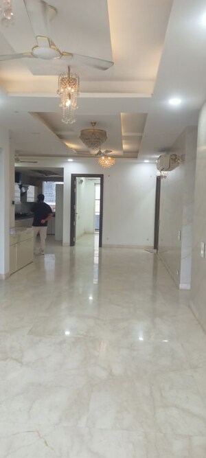 Building Lobby in 3 BHK Builder Floor at Mohit House, Sushant Lok I – for Rent