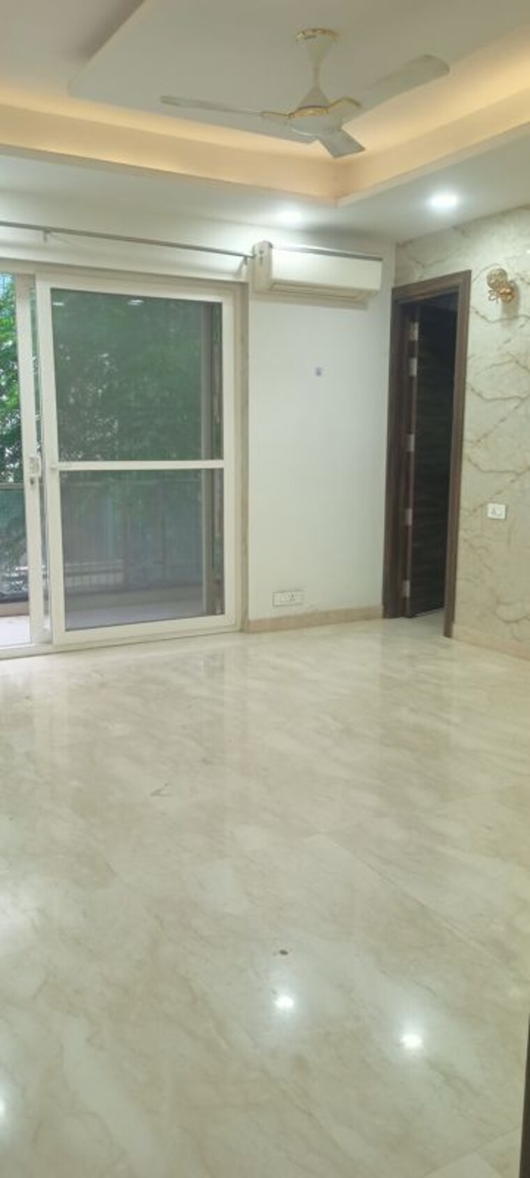 Room, mohit-house 3 Bedroom 2700 Sq.Ft. Builder Floor In Sushant Lok I Gurgaon 10606557