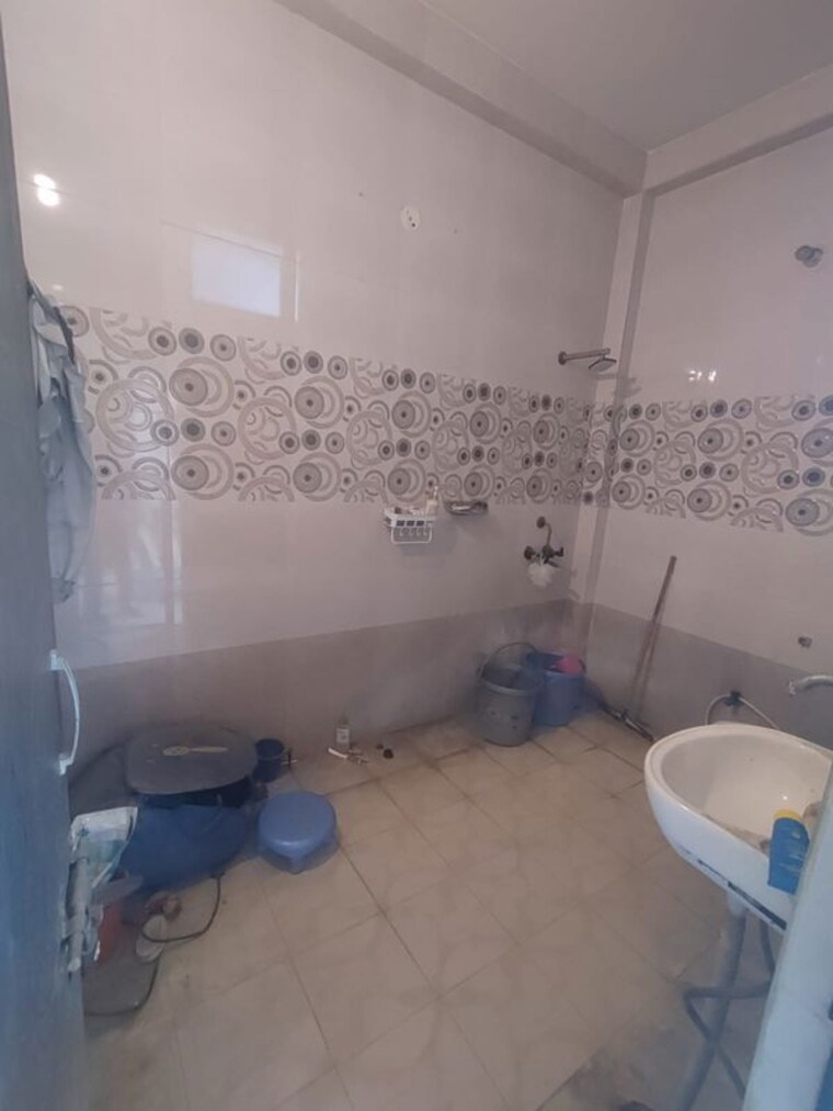 Bathroom, smiriti-apartment 1 RK 650 Sq.Ft. Independent House In Sector 56 Gurgaon 10606556
