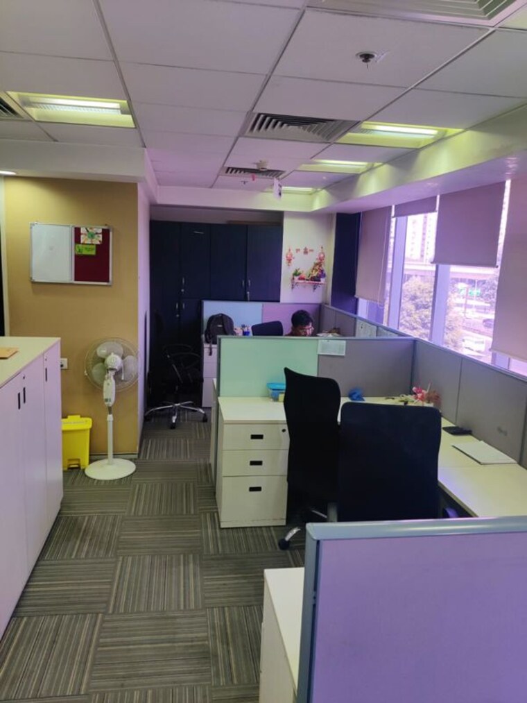 Team Area, abw-tower Commercial Office Space 1860 Sq.Ft. In Sector 25 Gurgaon 10498935