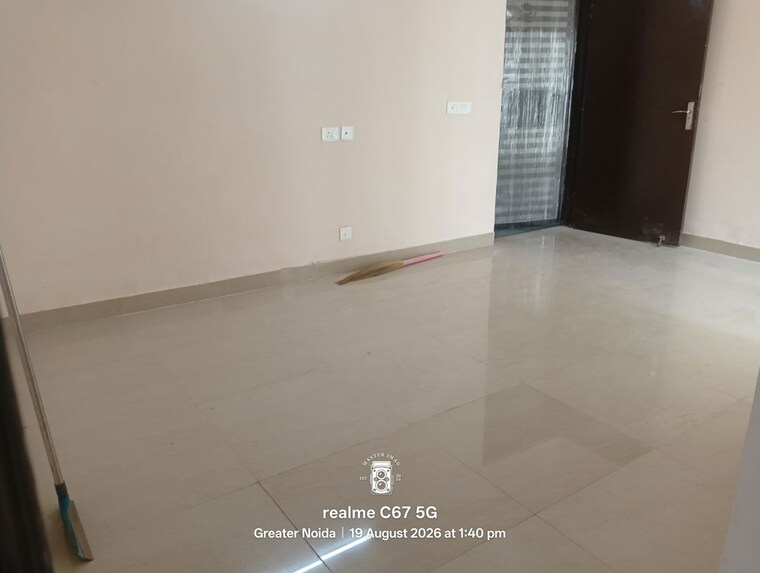 Room, amrapali dream valley 2 Bedroom 805 Sq.Ft. Apartment In Amrapali Dream Valley Greater Noida 10606560