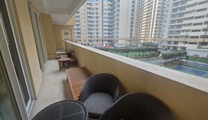 Team Area in 3 BHK Apartment at Ambience Creacions, Sector 22 – for Sale
