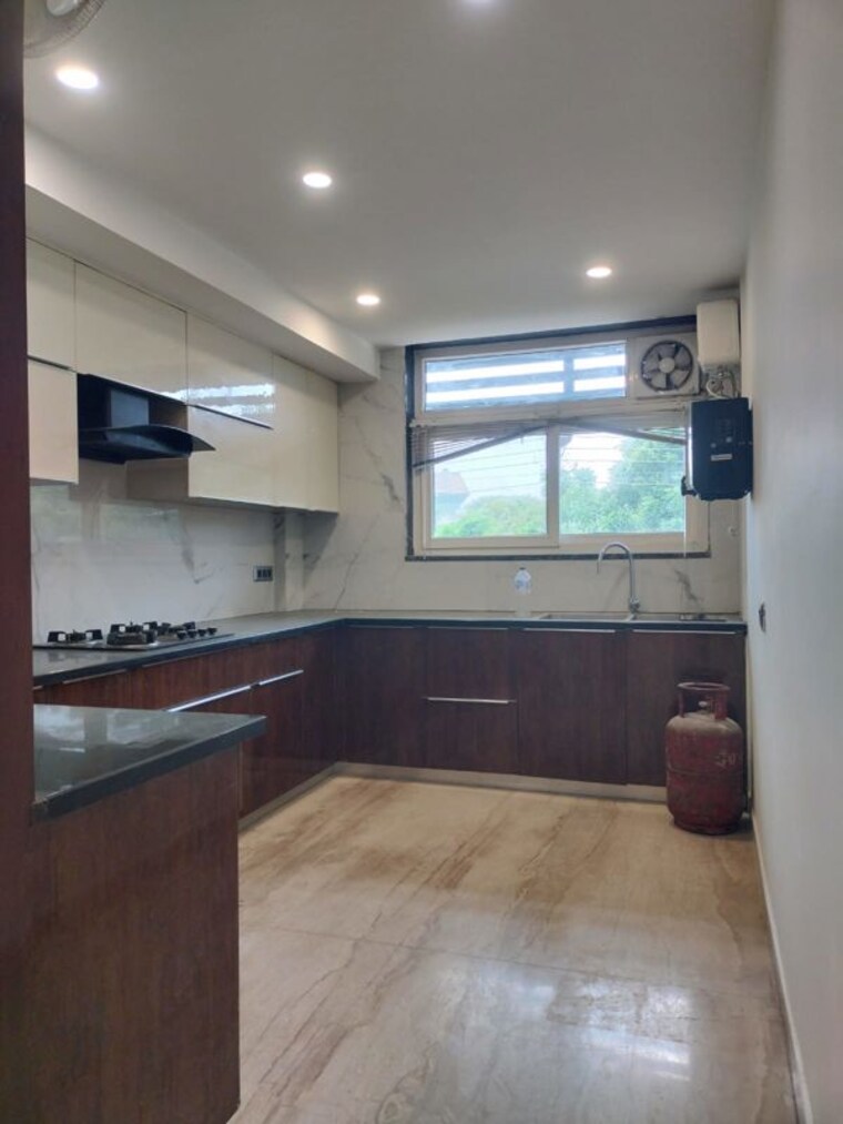 Kitchen, ansal-sushant-lok-i 3 Bedroom 2700 Sq.Ft. Builder Floor In Sector 43 Gurgaon 10606566