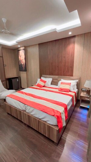 Bedroom in Studio Builder Floor at Sector 38 – for Rent