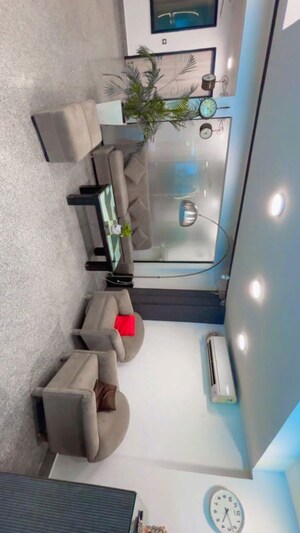 Team Area in Studio Builder Floor at Sector 38 – for Rent