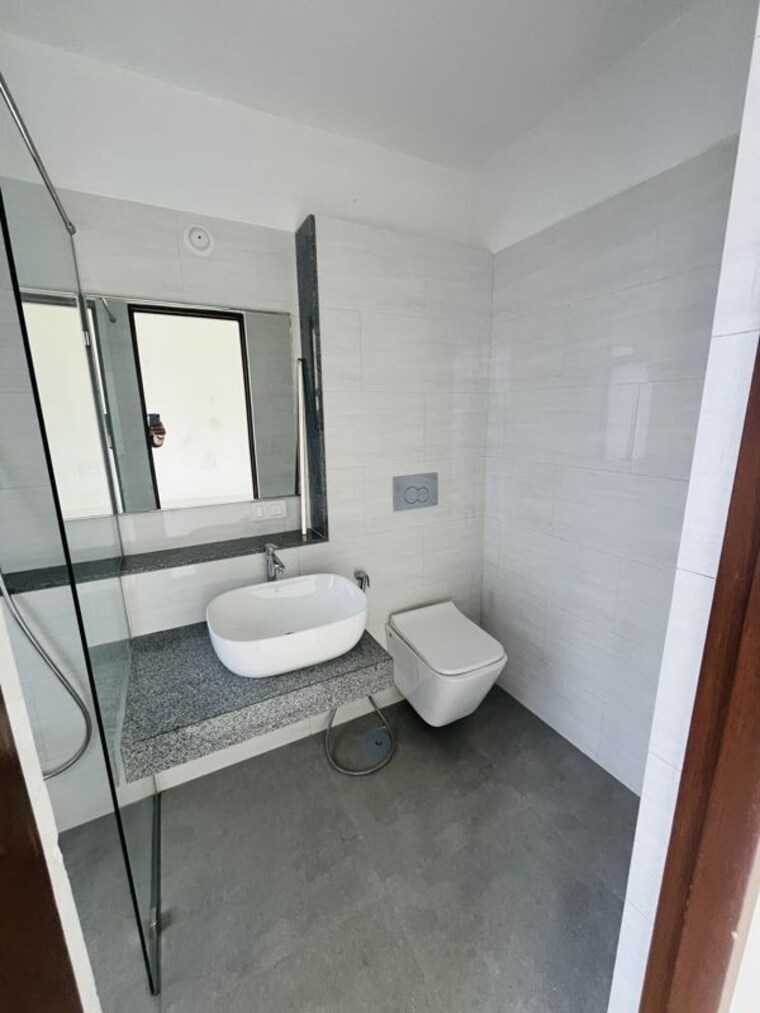 Bathroom, dynamix-divum 2 Bedroom 757 Sq.Ft. Apartment In Malad East Mumbai 10600106