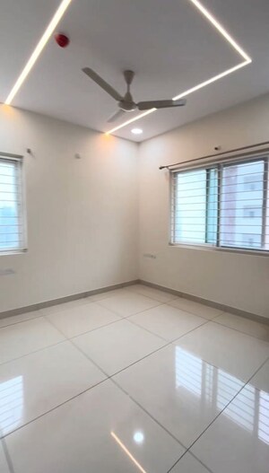 Room in 3 BHK Apartment at Aparna Zenon, Puppalaguda – for Rent