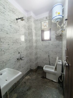 Bathroom in 1 BHK Builder Floor at Saket – for Rent