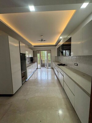Building Lobby in 3 BHK Builder Floor at Sushant Lok I – for Rent