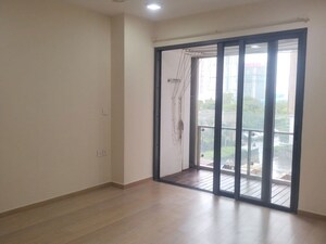 Room in 2 BHK Apartment at Lodha Elisium, Wadala – for Rent
