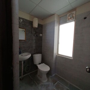 Bathroom in 3.5 BHK Apartment at Amrapali Leisure Park, Amrapali Leisure Valley – for Rent
