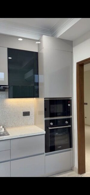 Bathroom in 3 BHK Apartment at Destino Central Park, Sector 33 – for Rent